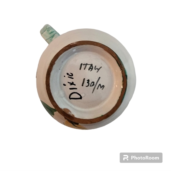 Ceramic Apple Fruit Coffee Cup Mug 4.25 in tall hand painted Italy - Picture 6 of 6